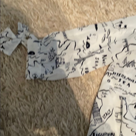 OVI Blouse - Picture 4 of 4